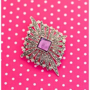 Vintage Pink Diamond Silver Tone Brooch - P8